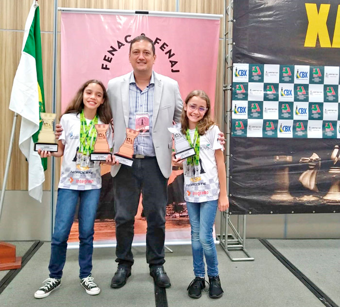 Natália e Heloíse Biazon conquistam medalhas no Campeonato Brasileiro de  Xadrez Escolar –