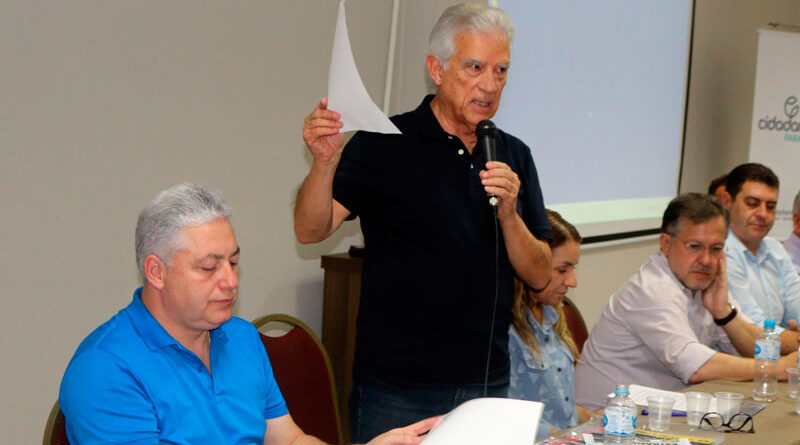 Douglas Fabricio e Rubens Bueno durante curso do Cidadania