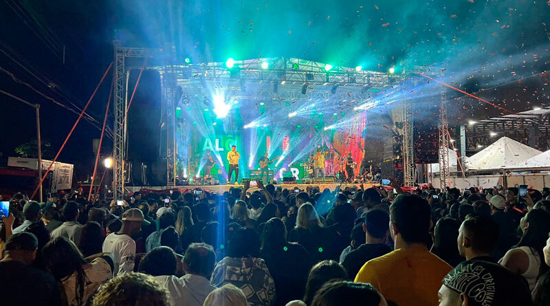 Show durante festa de aniversário da cidade de Engenheiro Beltrão, em 2023