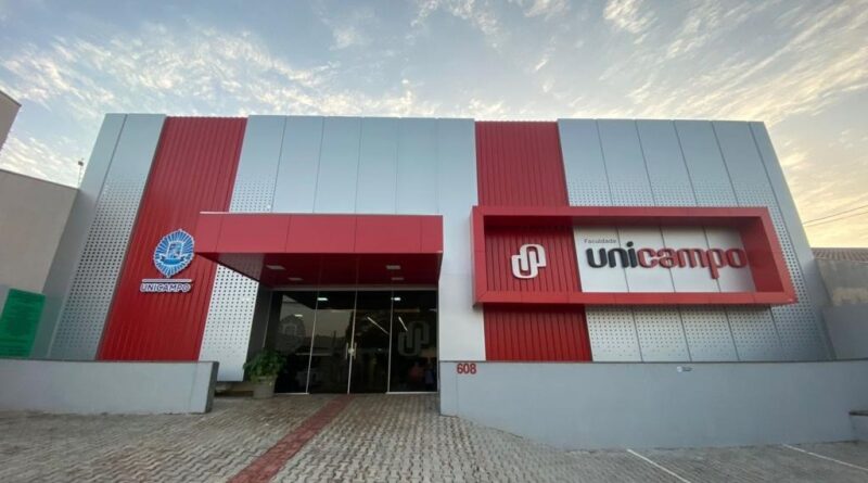 Fachada da Faculdade Unicampo